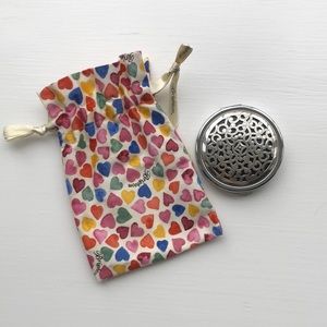 BRIGHTON mirror compact SILVER